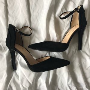 Jessica Simpson suede heels